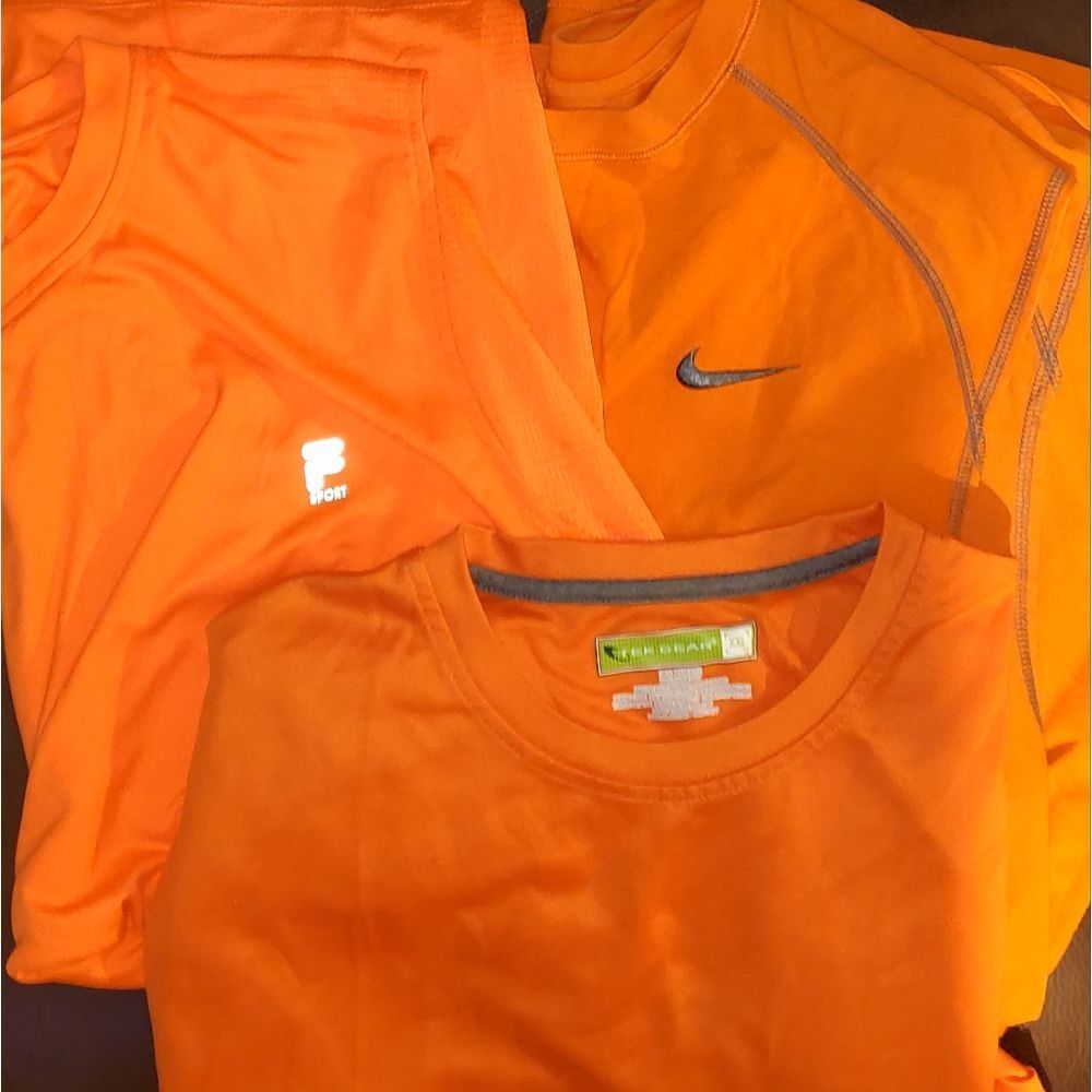 Men's Sleeveless Sports Performance Tees Bndle of 3 Nikefilatekgear - Picture 9 of 9